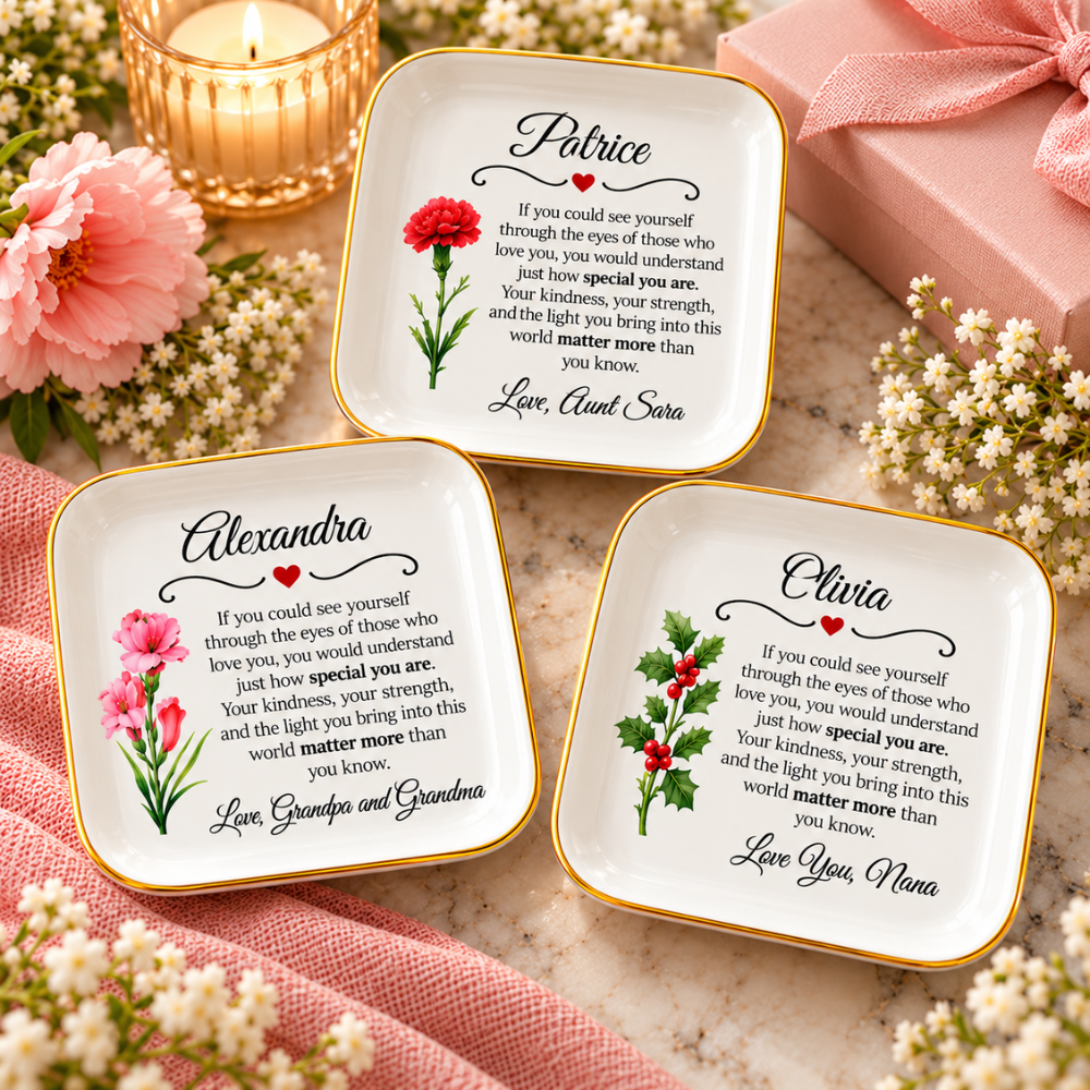 Personalized Birth Flower Jewelry Dish – A Gift Made Just for Her